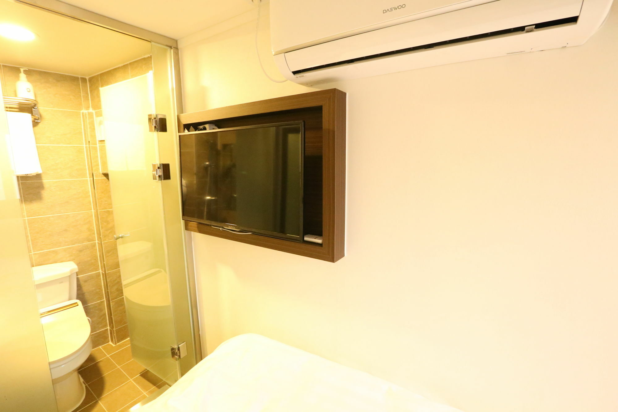 Philstay Myeongdong Metro Seoel Buitenkant foto